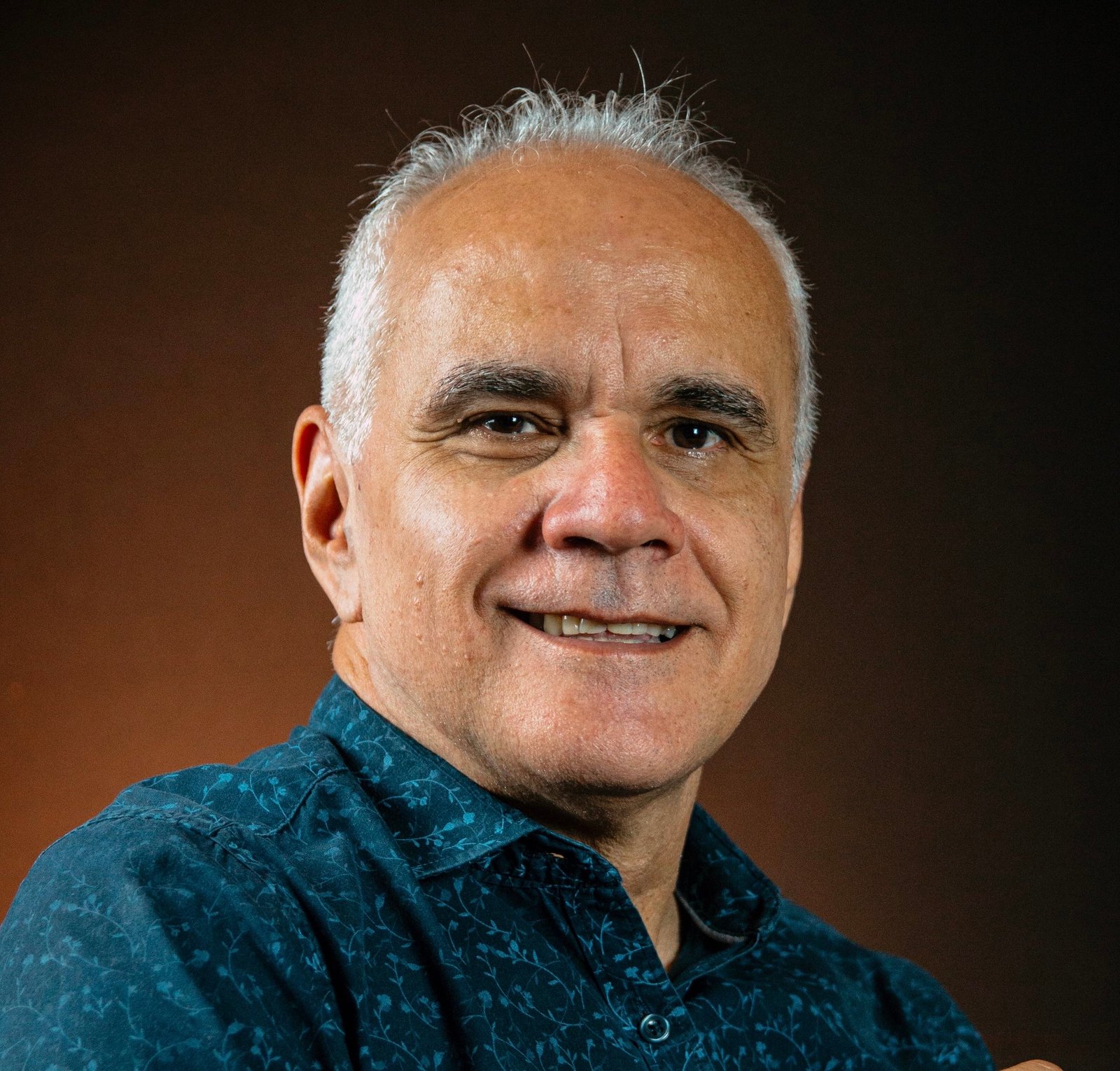 Carlos Santis