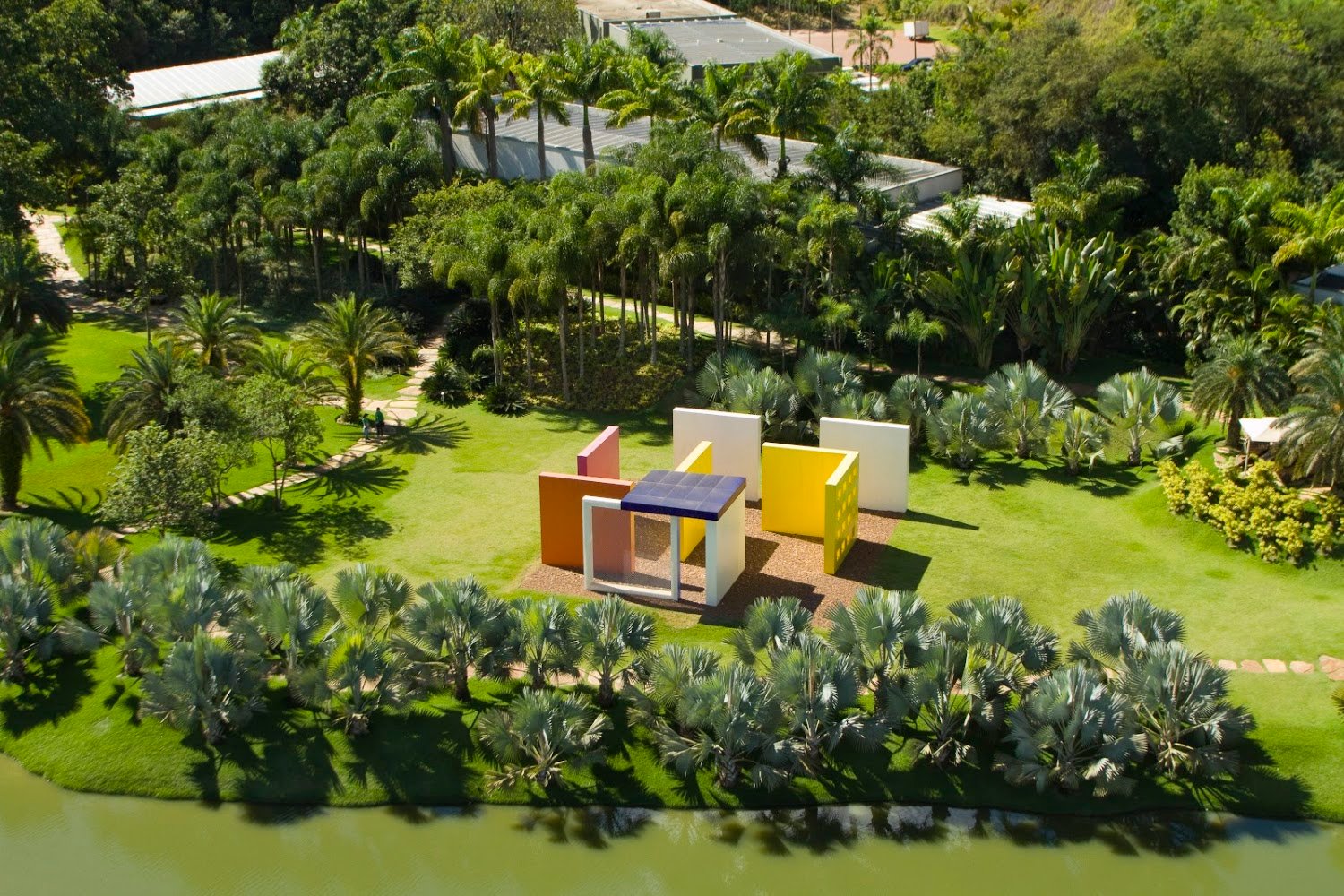 Instituto Inhotim