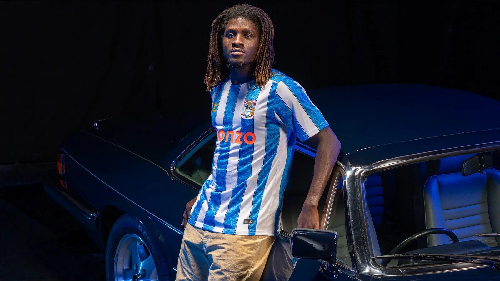 Caleb Yirenkyi chega ao Coventry City